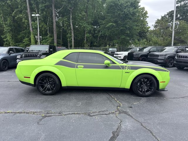 2023 Sublime Metallic Clearcoat Dodge Challenger R/T Scat Pack Widebody RWD Coupe