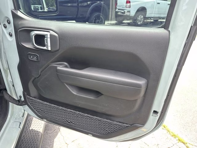 2023 Earl Clearcoat Jeep Wrangler Sport S 4X4 Convertible