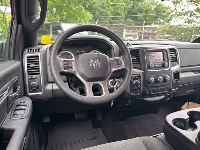 2022 Diamond Black Crystal Pearlcoat Ram 1500 Classic Warlock 4X4 Truck