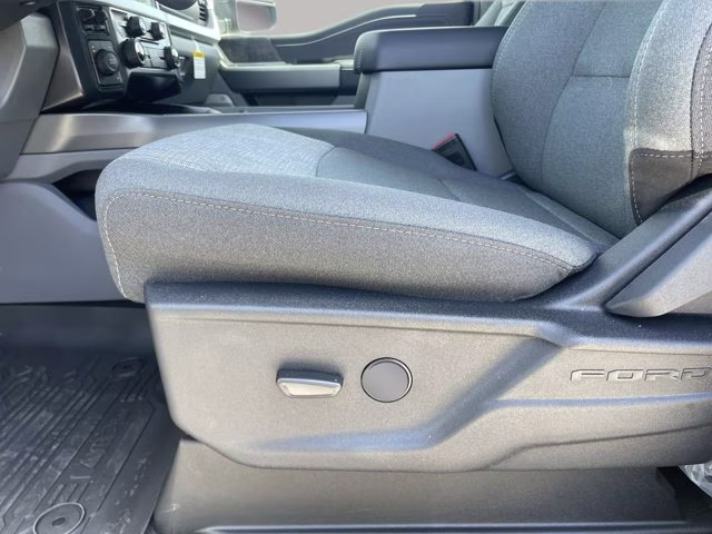 2026 Carbonized Gray Metallic Ford Super Duty F-350 DRW XLT 4X4 Truck