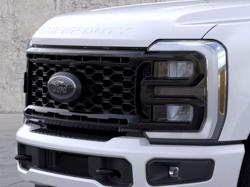 2026 Star White Metallic Tri-Coat Ford Super Duty F-250 SRW Lariat 4X4 Truck