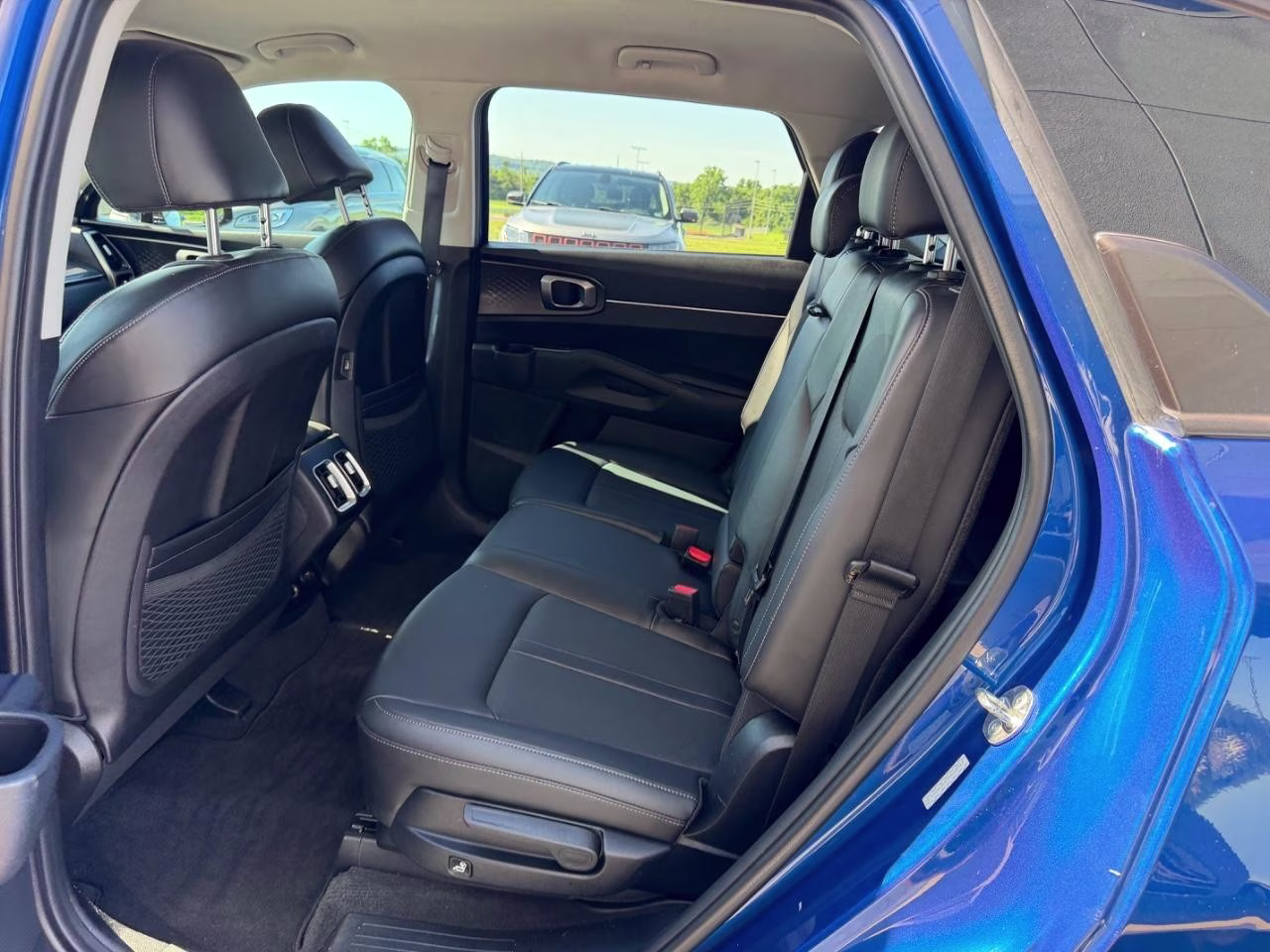 2023 Sapphire Blue Kia Sorento S FWD SUV
