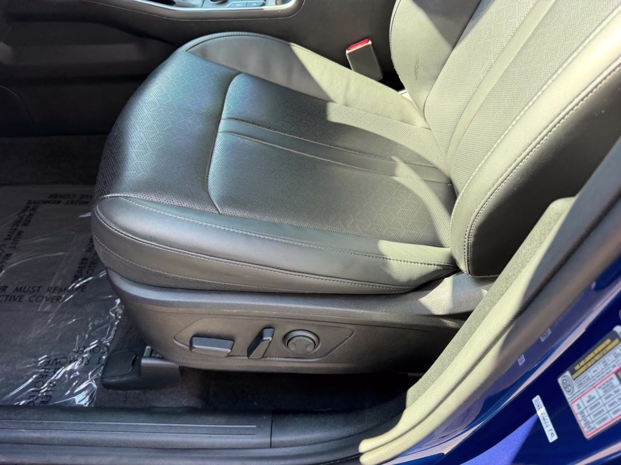 2023 Sapphire Blue Kia Sorento S FWD SUV
