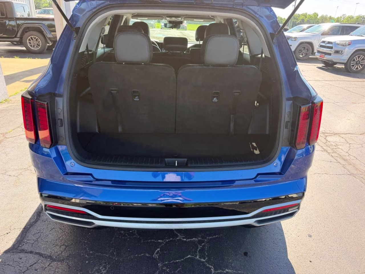 2023 Sapphire Blue Kia Sorento S FWD SUV