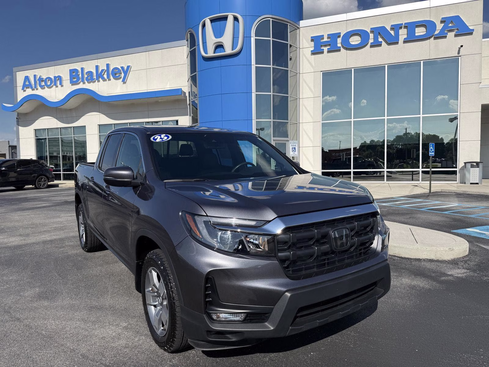 2025 Modern Steel Metallic Honda Ridgeline RTL AWD Truck