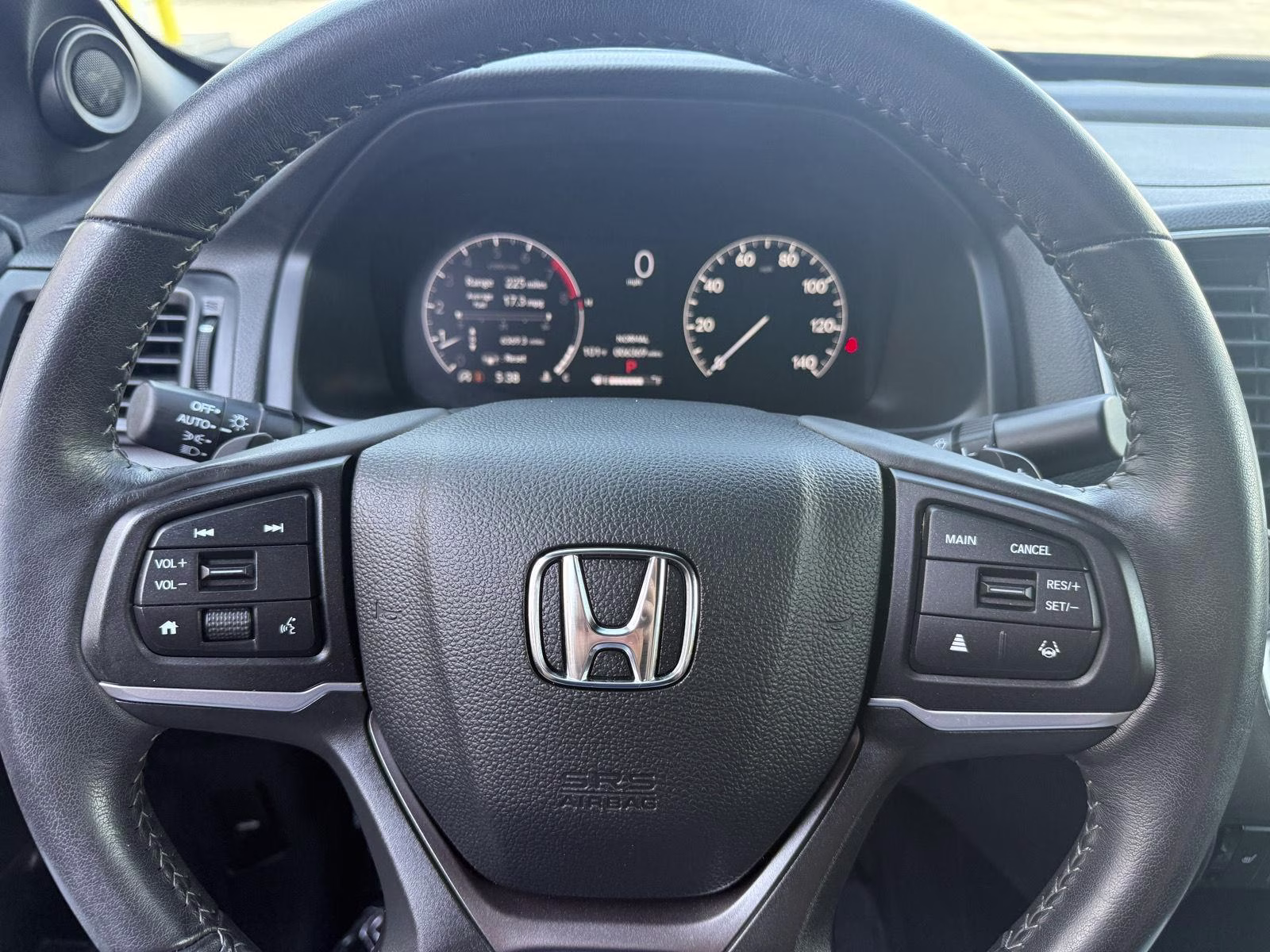 2025 Modern Steel Metallic Honda Ridgeline RTL AWD Truck