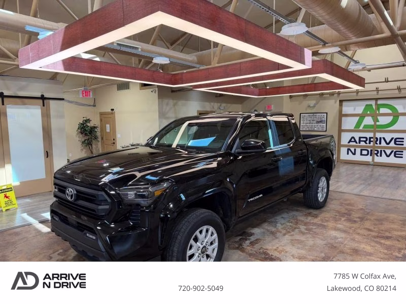 2025 Toyota Tacoma Double Cab SR5 Pickup 4D 5 ft 4X4
