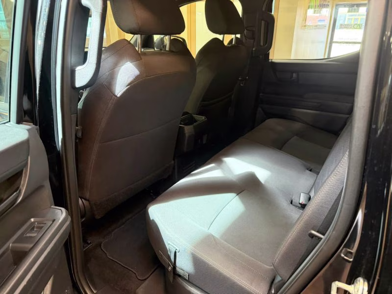 2025 Toyota Tacoma Double Cab SR5 Pickup 4D 5 ft 4X4