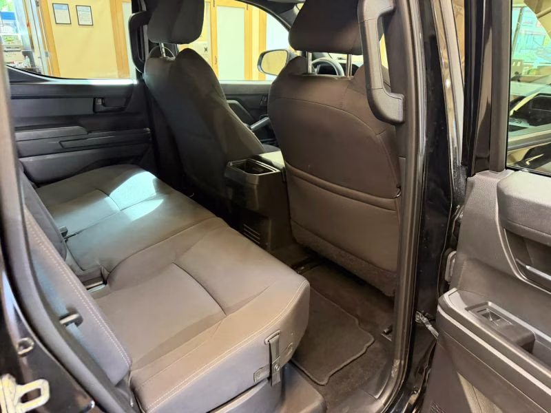 2025 Toyota Tacoma Double Cab SR5 Pickup 4D 5 ft 4X4