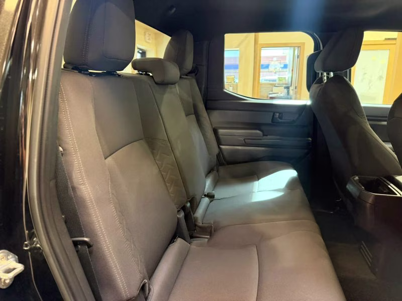 2025 Toyota Tacoma Double Cab SR5 Pickup 4D 5 ft 4X4
