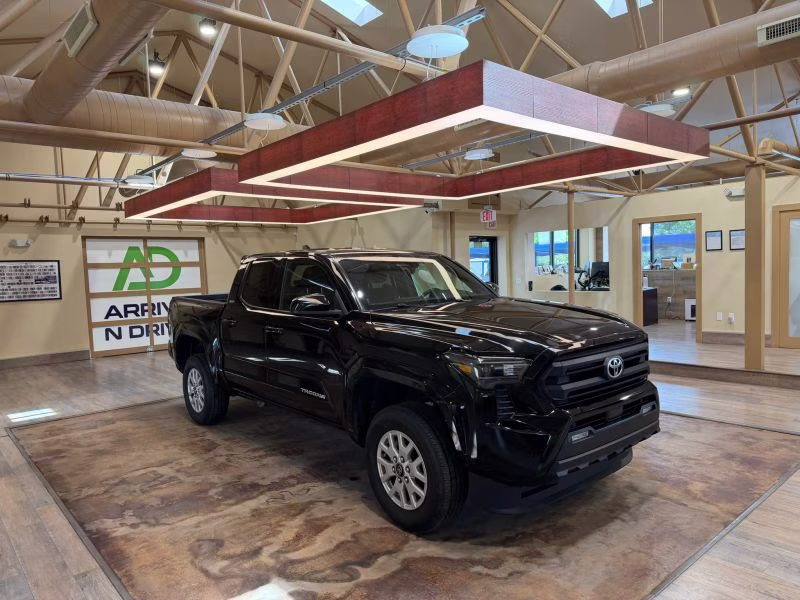 2025 Toyota Tacoma Double Cab SR5 Pickup 4D 5 ft 4X4