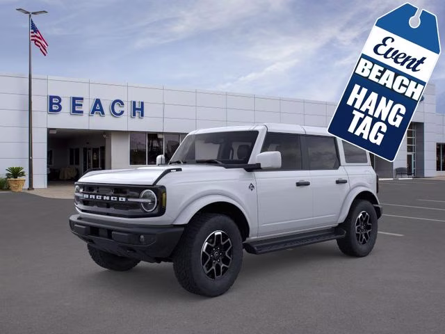 2026 Oxford White Ford Bronco Outer Banks 4X4 SUV
