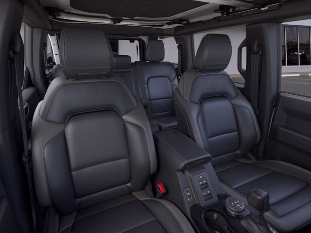 2026 Oxford White Ford Bronco Outer Banks 4X4 SUV