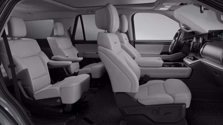 2026 Glacier Gray Metallic Tri-Coat Ford Expedition Platinum 4X4 Regular