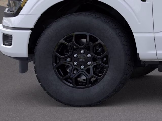 2026 Oxford White Ford F-150 XLT 4X4 Truck