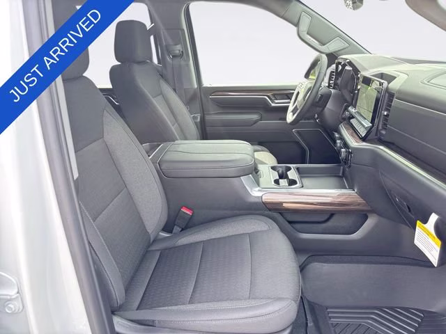 2026 Summit White Chevrolet Silverado 2500 HD LT 4X4 Truck