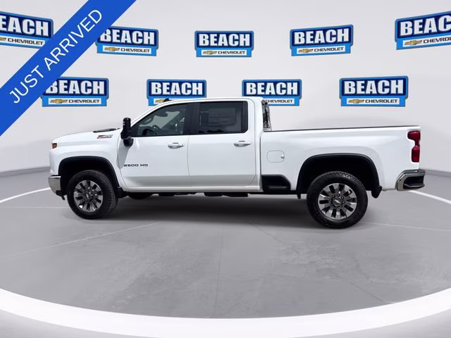 2026 Summit White Chevrolet Silverado 2500 HD LT 4X4 Truck
