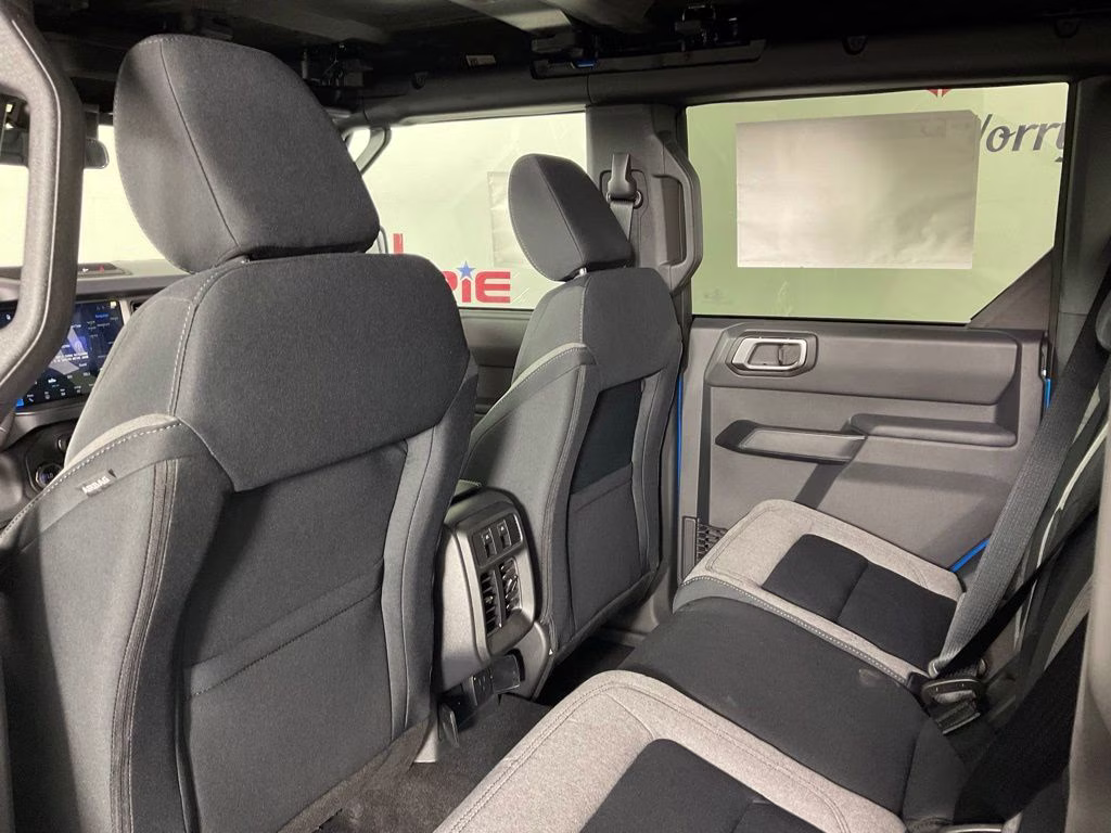 2026 Blue Metallic Ford Bronco Big Bend 4X4 SUV
