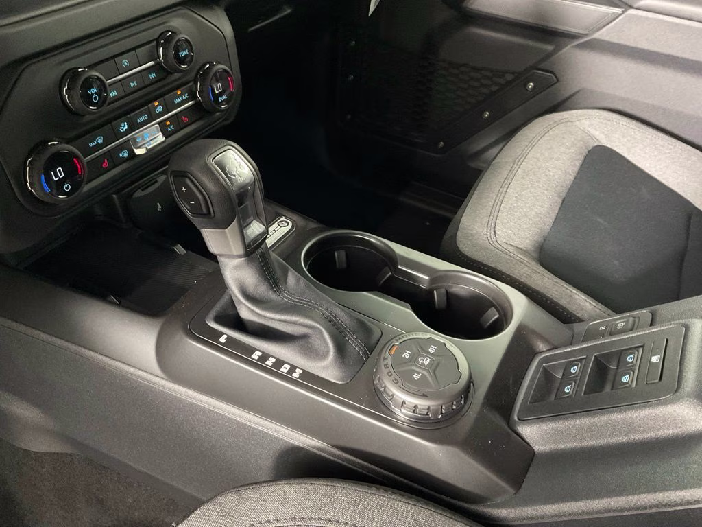 2026 Blue Metallic Ford Bronco Big Bend 4X4 SUV