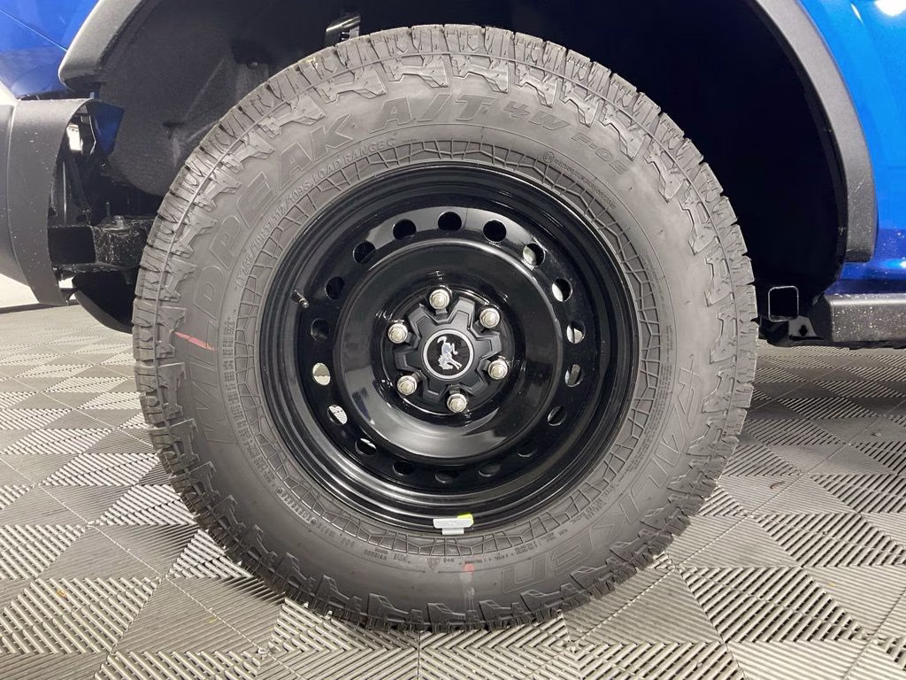 2026 Blue Metallic Ford Bronco Big Bend 4X4 SUV