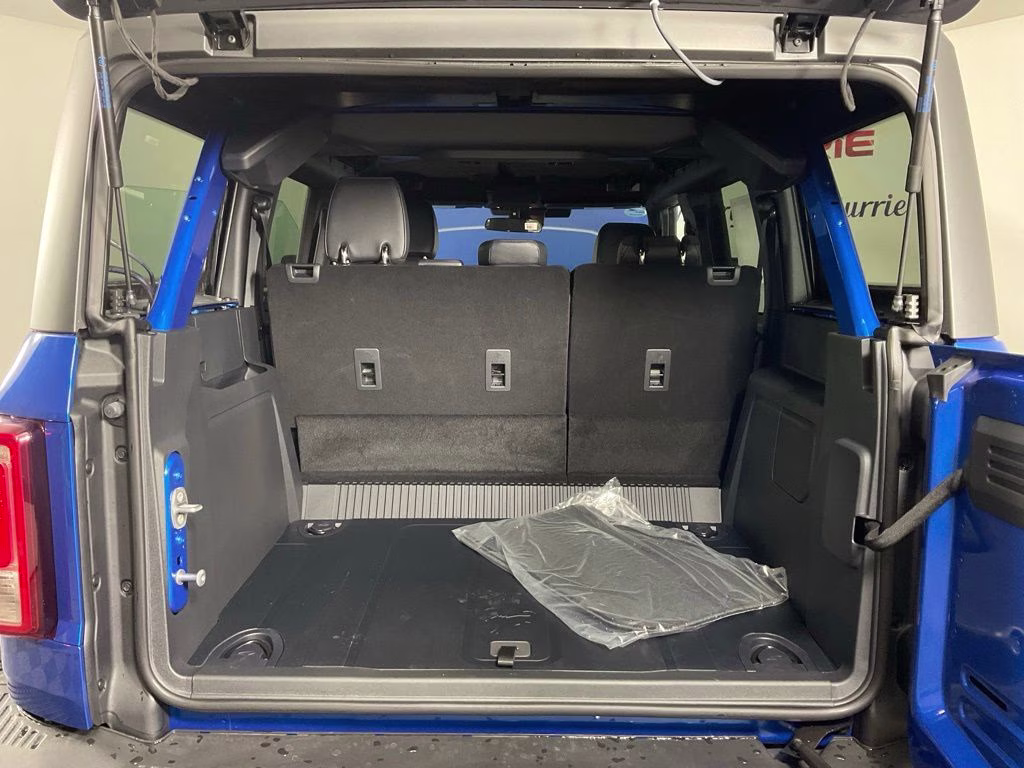 2026 Blue Metallic Ford Bronco Big Bend 4X4 SUV