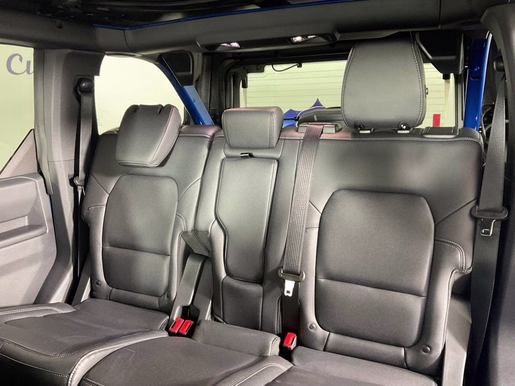 2026 Blue Metallic Ford Bronco Big Bend 4X4 SUV