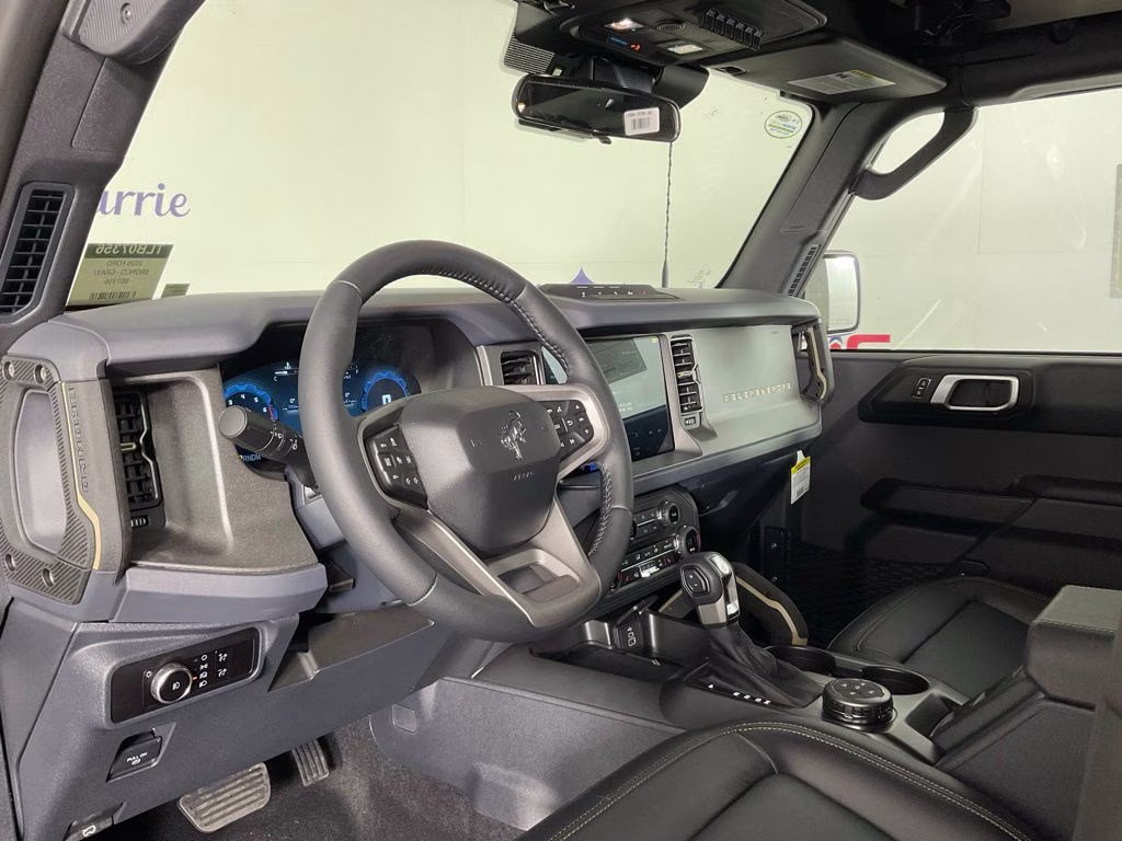 2026 Gray Ford Bronco Badlands 4X4 SUV