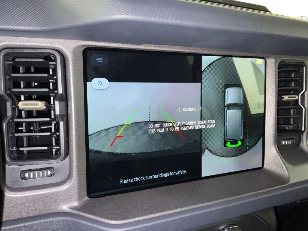2026 Gray Ford Bronco Badlands 4X4 SUV