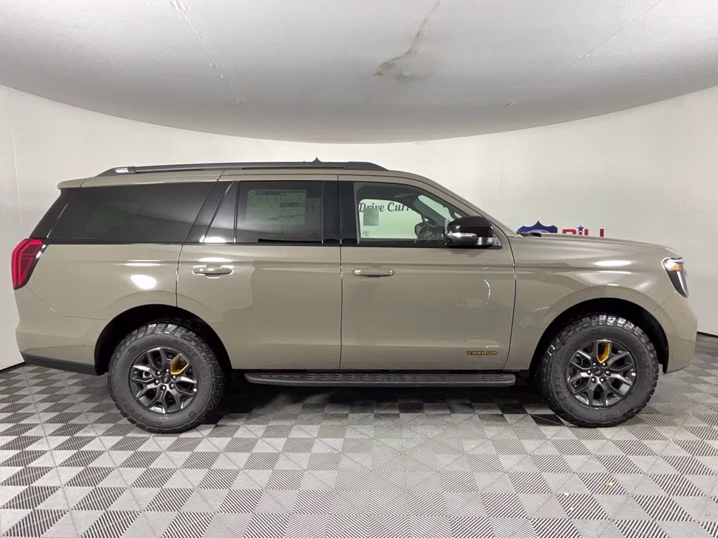 2026 Gray Ford Expedition Tremor 4X4 SUV
