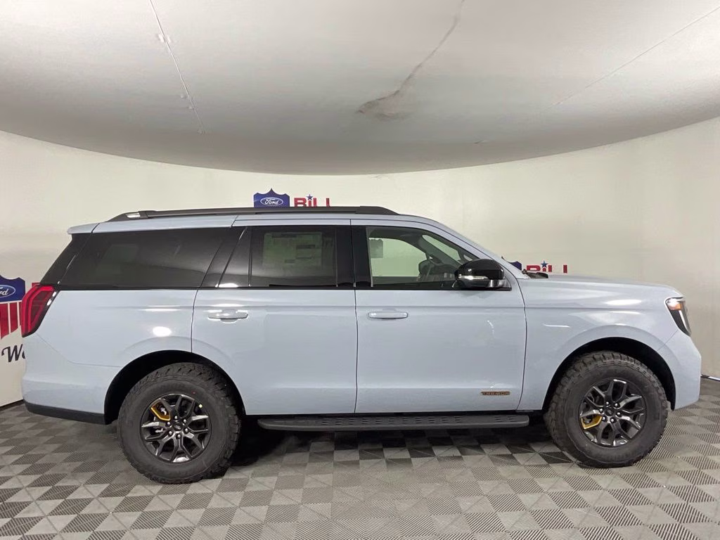2026 Gray Metallic Ford Expedition Tremor 4X4 SUV