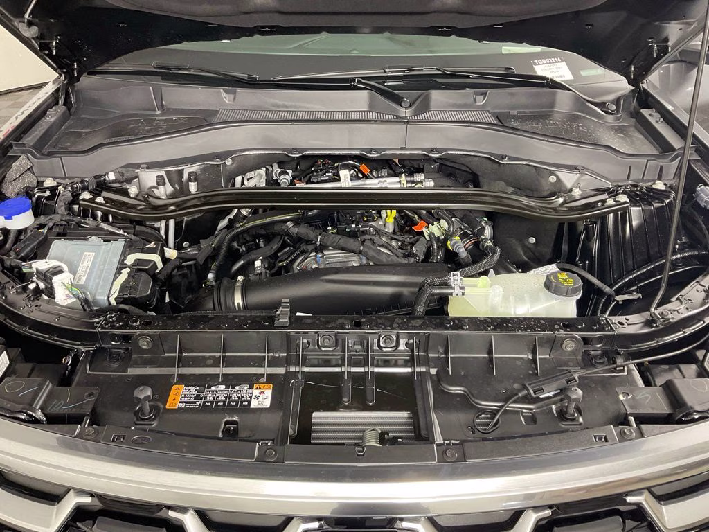 2026 Gray Metallic Ford Explorer Platinum RWD SUV