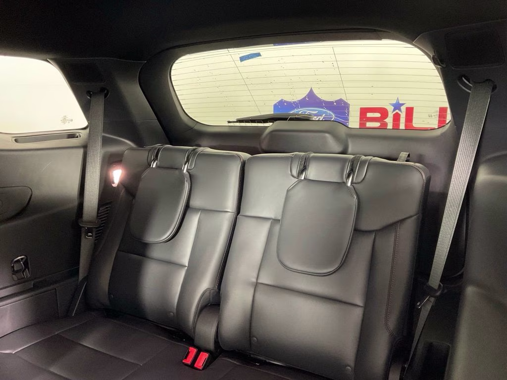 2026 White Metallic Ford Explorer ST-Line RWD SUV