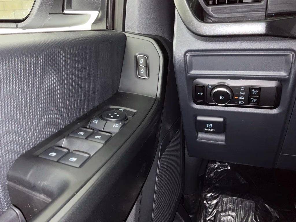 2026 Oxford White Ford F-150 STX RWD Truck