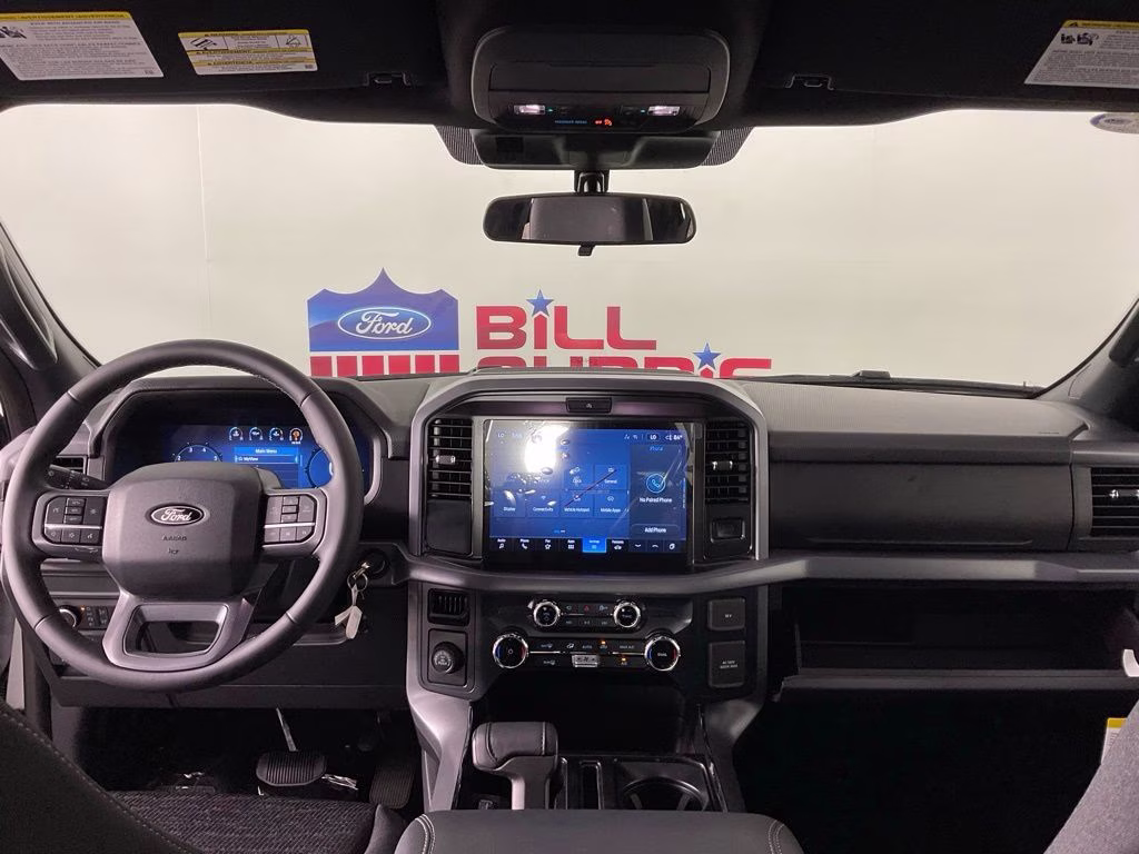 2026 Avalanche Ford F-150 XLT RWD Truck