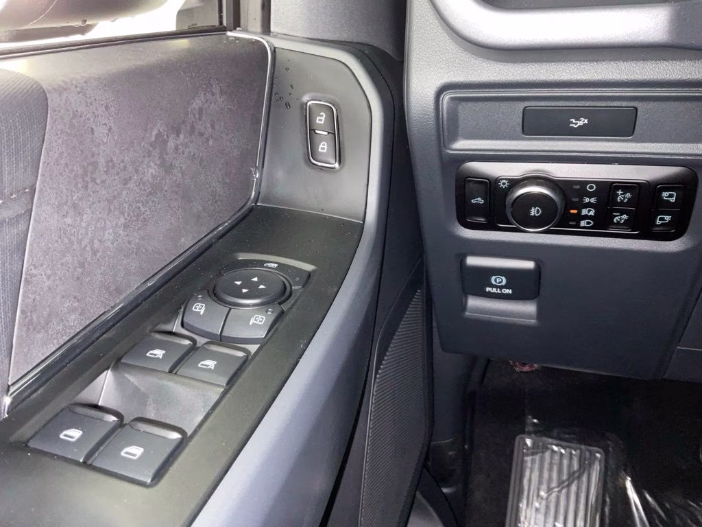 2026 Black Metallic Ford F-150 XLT 4X4 Truck