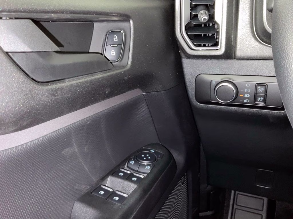2026 White Metallic Ford Bronco Sport Big Bend 4X4 SUV