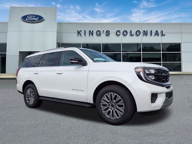 2026 Star White Metallic Tri-Coat Ford Expedition Platinum 4X4 SUV