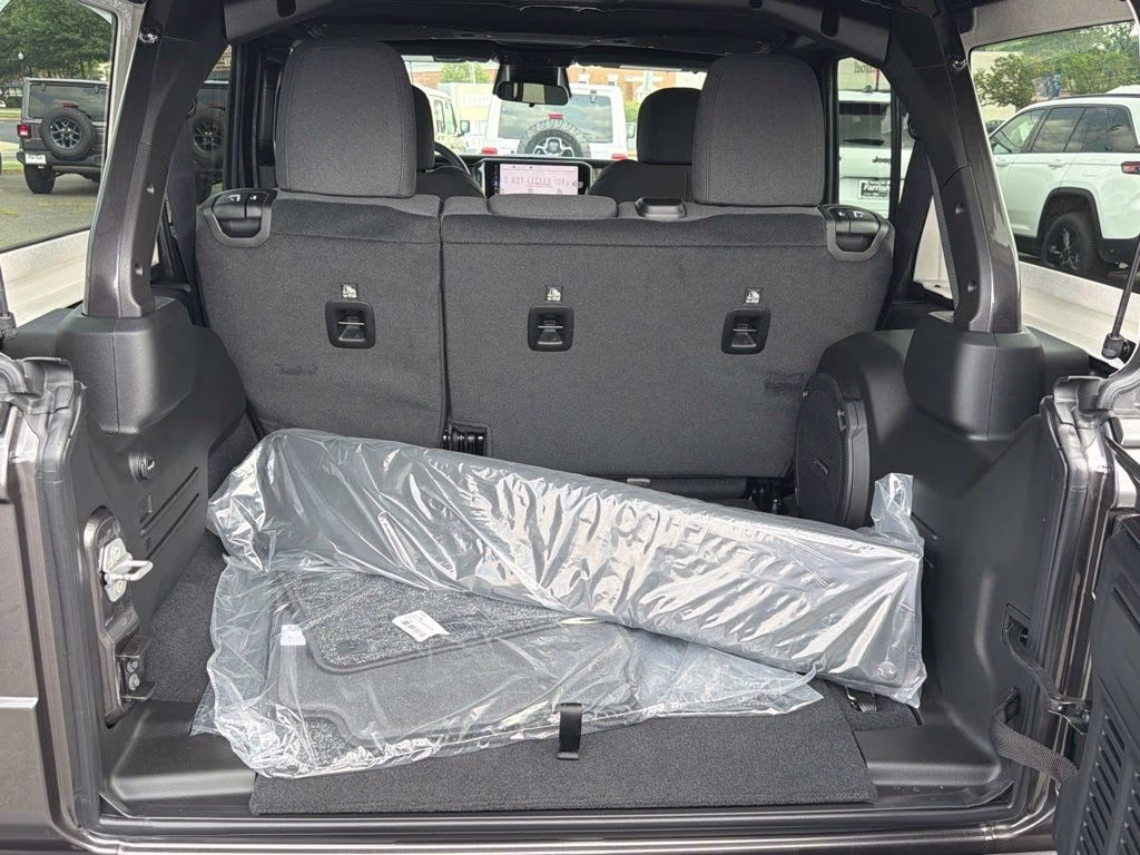 2026 Granite Crystal Metallic Clearcoat Jeep Wrangler 85th Anniversary Edition 4X4 SUV