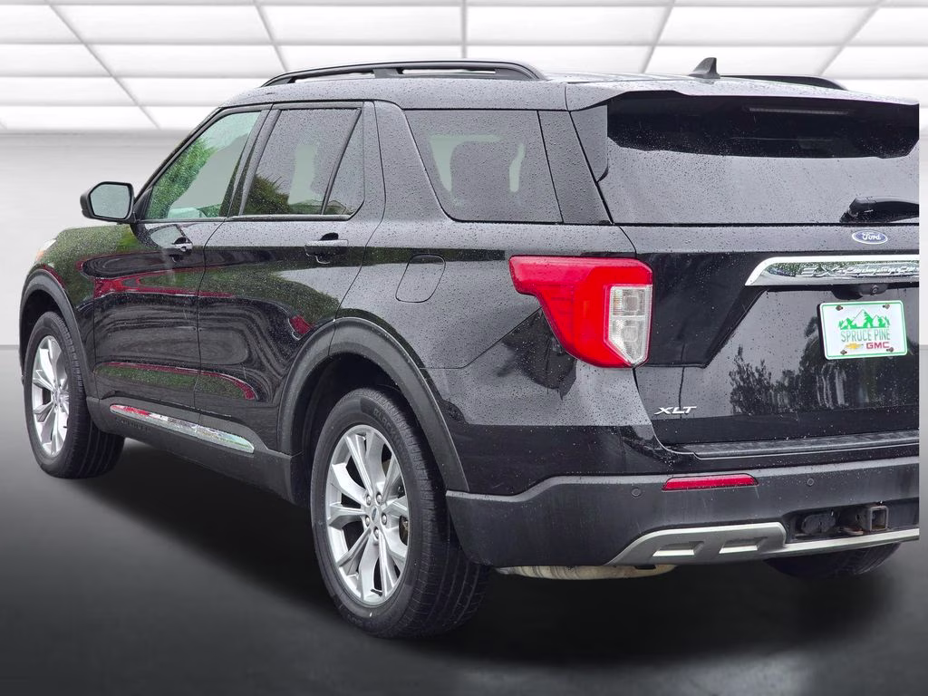 2021 Agate Black Metallic Ford Explorer XLT 4X4 SUV