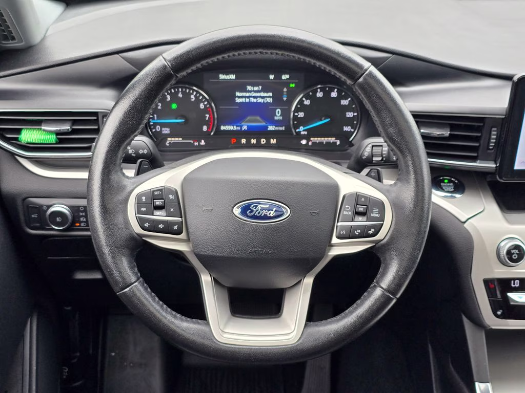 2021 Agate Black Metallic Ford Explorer XLT 4X4 SUV