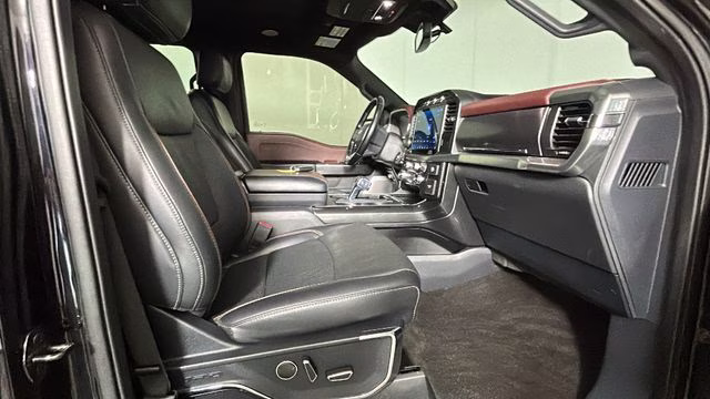 2021 Black Ford F-150 Lariat 4X4 Truck