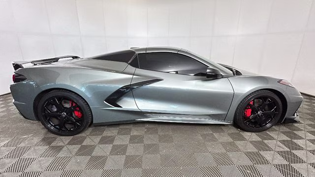 2022 Hypersonic Gray Metallic Chevrolet Corvette Stingray RWD Convertible