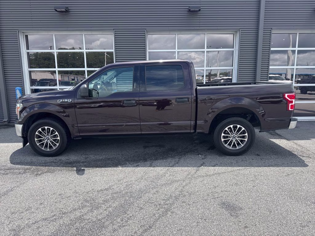 2018 Magma Red Metallic Ford F-150 XLT RWD Truck