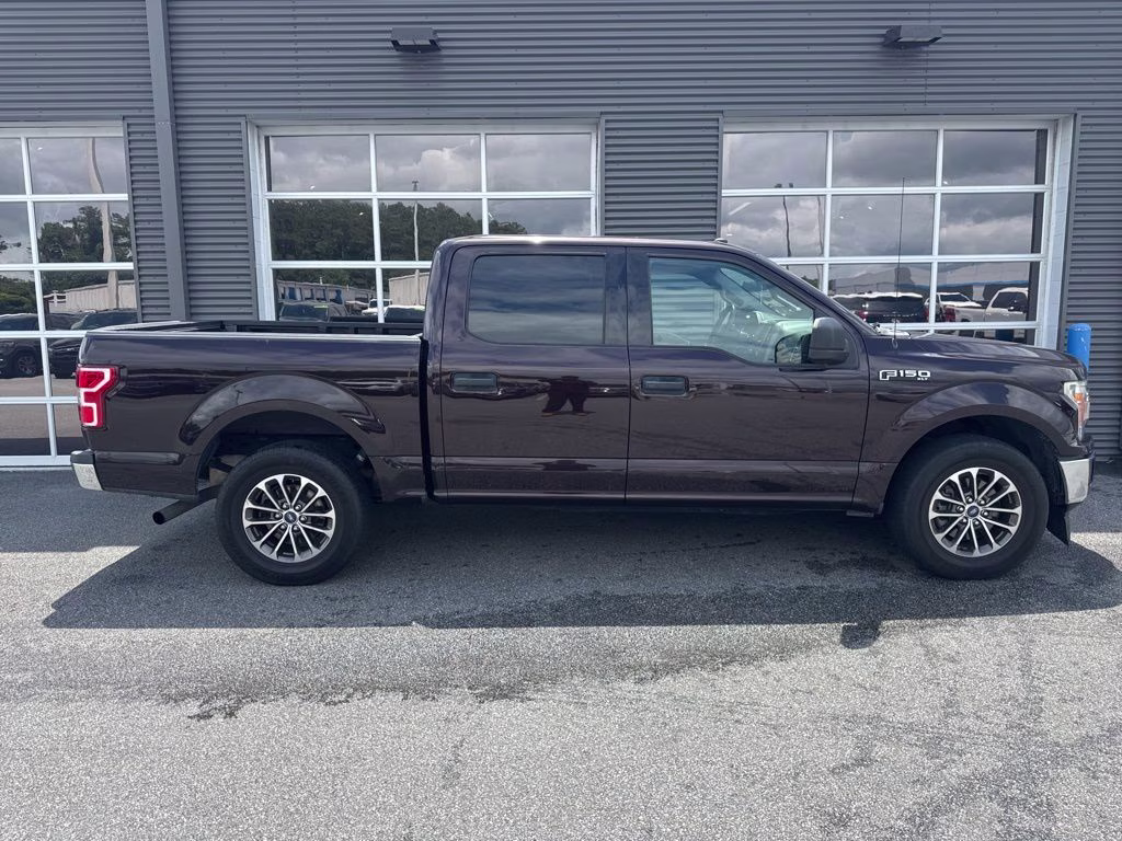 2018 Magma Red Metallic Ford F-150 XLT RWD Truck