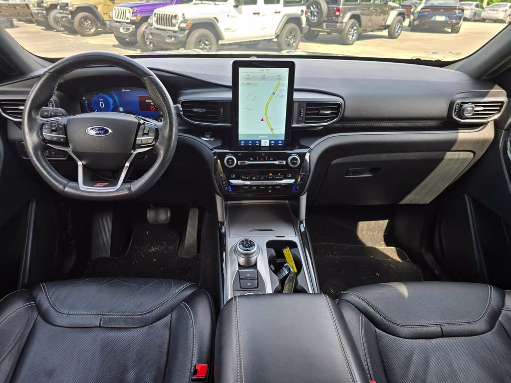 2021 Carbonized Gray Metallic Ford Explorer ST 4X4 SUV