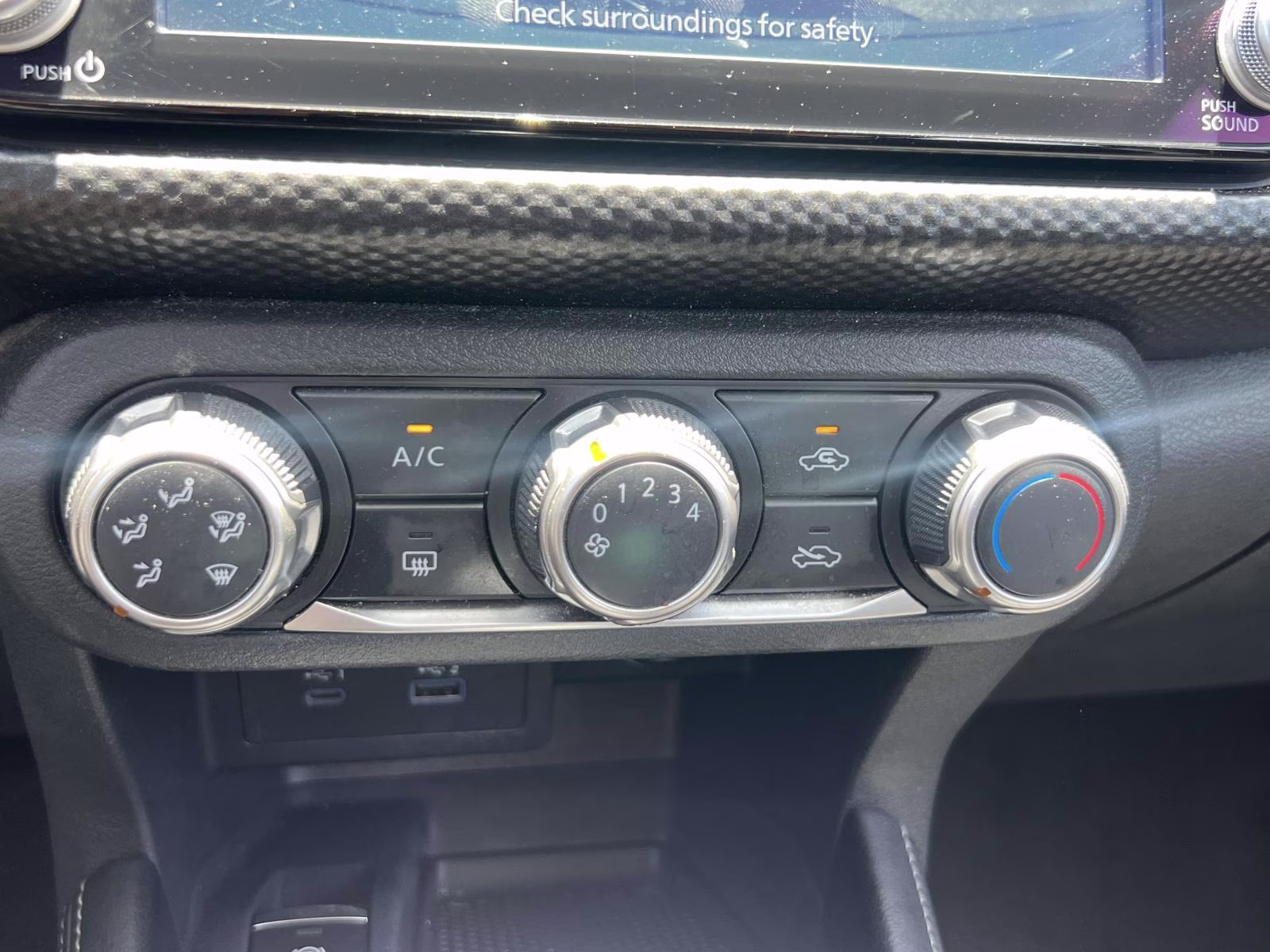 2024 Aspen White/Super Black Nissan Kicks SV FWD SUV