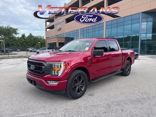 2021 Rapid Red Metallic Tinted Clearcoat Ford F-150 XLT Crew Cab Pickup RWD Truck