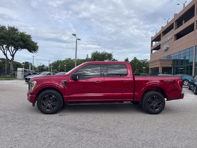 2021 Rapid Red Metallic Tinted Clearcoat Ford F-150 XLT Crew Cab Pickup RWD Truck