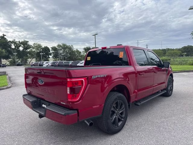 2021 Rapid Red Metallic Tinted Clearcoat Ford F-150 XLT Crew Cab Pickup RWD Truck