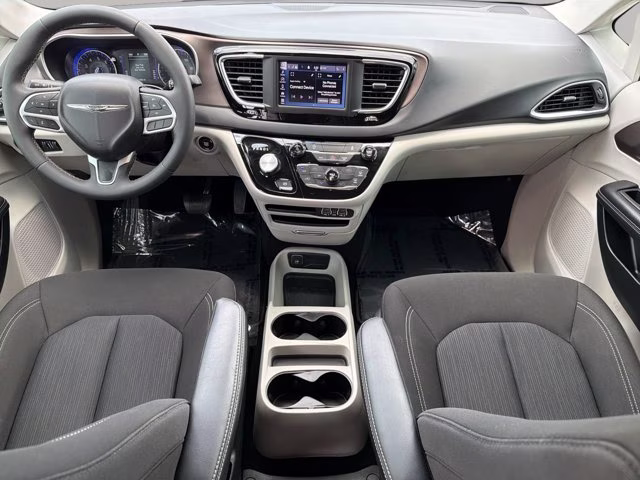 2023 Granite Crystal Metallic Clearcoat Chrysler Voyager LX FWD Van